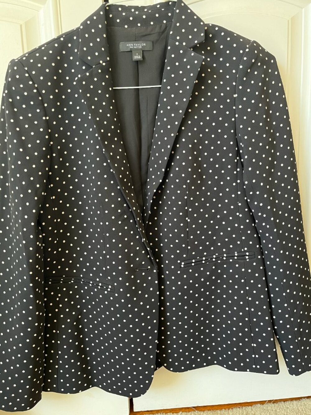 NWT Ann Taylor Polka Dot Suit Jacket Size 0 (The Hutton)